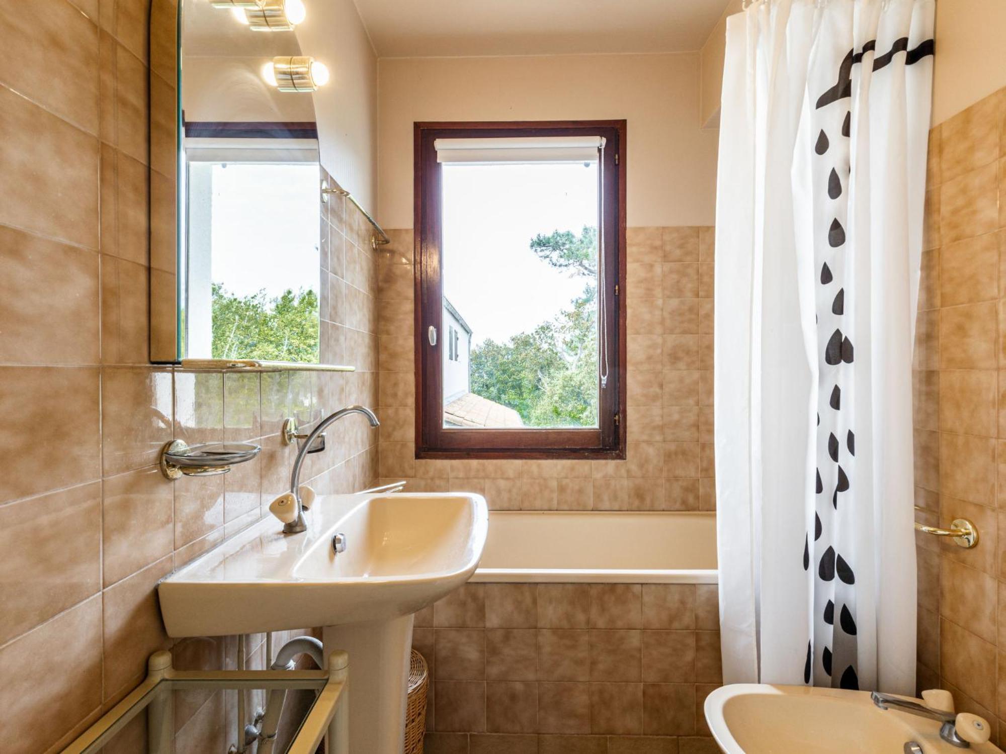 Apartment Le Bois Du Roy By Interhome Saint-Palais-sur-Mer Exteriör bild